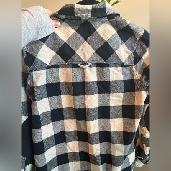 Roots flannel shirt ladies size XS - long sleeve shirt - PTP is 19 - Picture 6 of 6